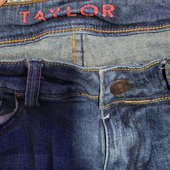 Delia's Taylor Dark Blue Distressed Skinny Jeans Size 4 - Picture 7 of 8